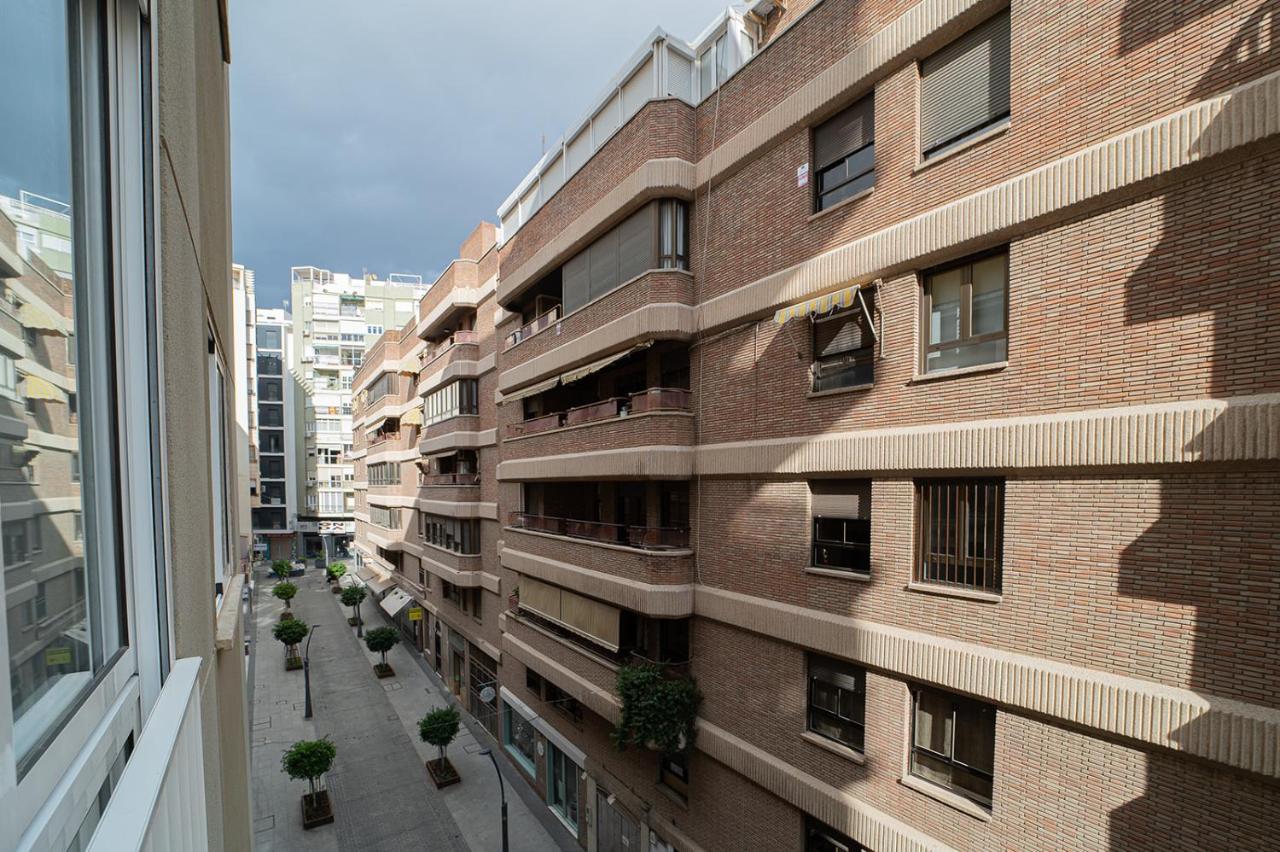 Expoholidays - General Tamayo Parking Gratis Almeria Exterior foto