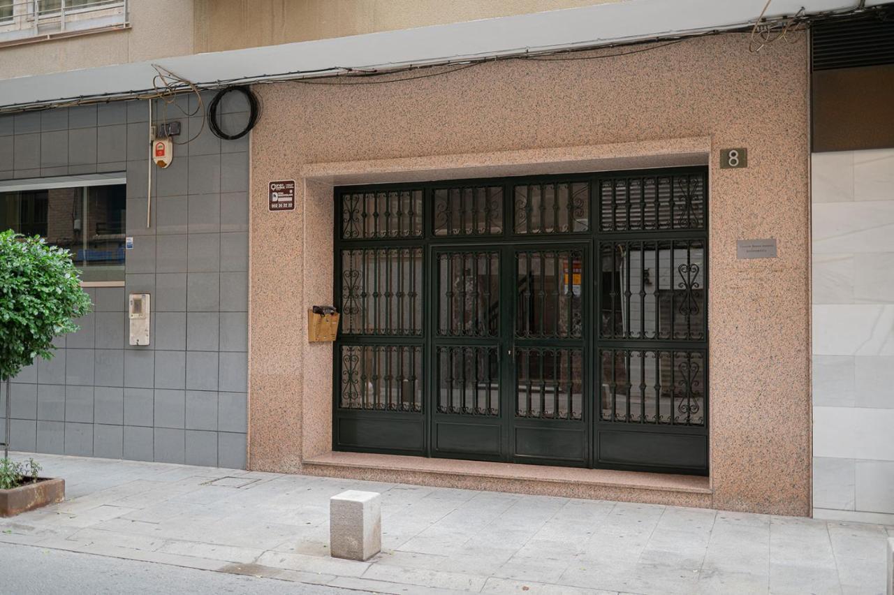 Expoholidays - General Tamayo Parking Gratis Almeria Exterior foto